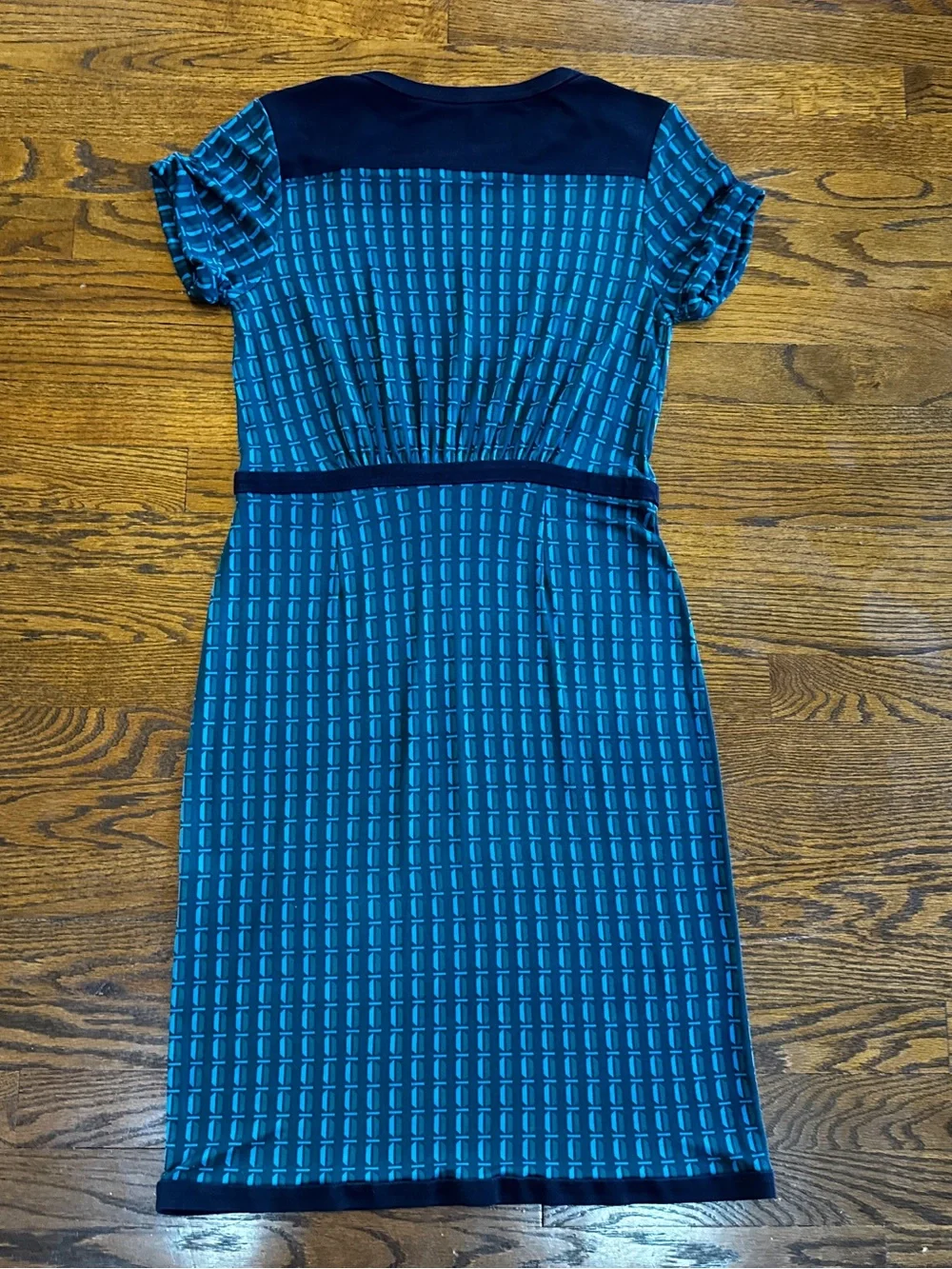 Torry Burch Teal Patterned Short-Sleeve Silk Sheath Dress in M